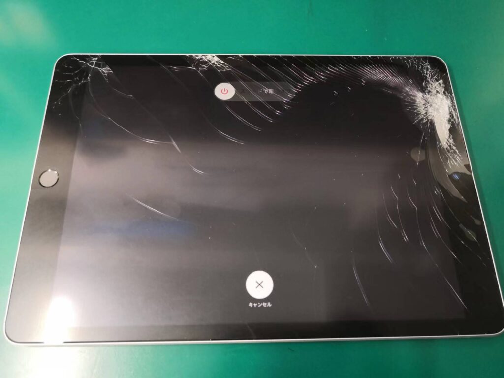 PC/タブレット タブレット iPad 9 (A2602/A2604/A2603/A2605)】ガラスひび割れ タッチできない 