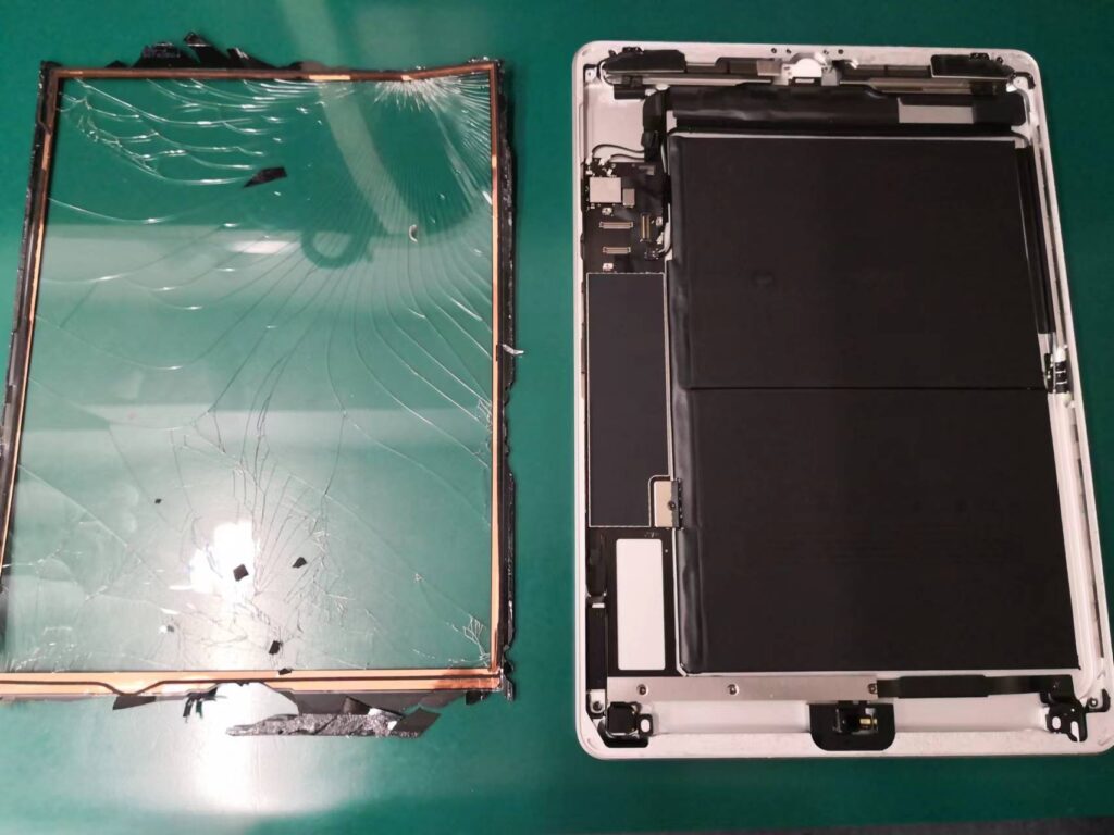 PC/タブレット タブレット iPad 9 (A2602/A2604/A2603/A2605)】ガラスひび割れ タッチできない 