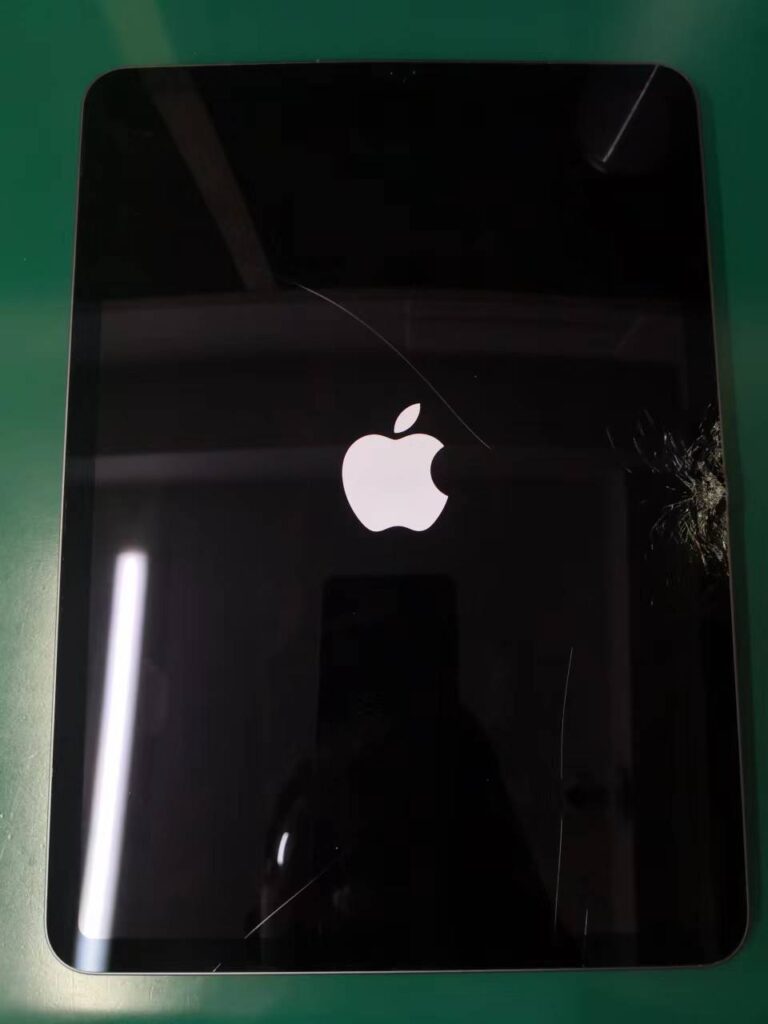 iPad Pro 11 インチ (第 1 世代)】ガラスひび割れ 歪み 液晶破損 画面 